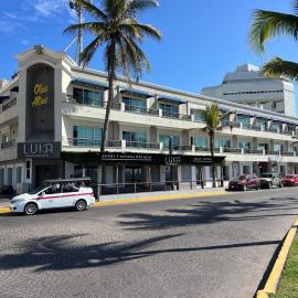 Hotel La Siesta Malecón, hotel v destinácii Mazatlán