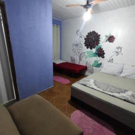 Suite 1 a 5 pessoas praia do pontal centro 8, Hotel in Paraty