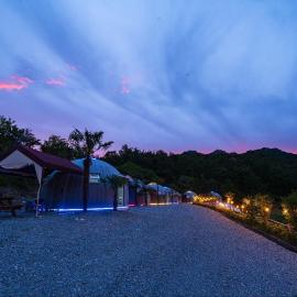 Boseong Glamping The Maru, hotel a Pibong-ni