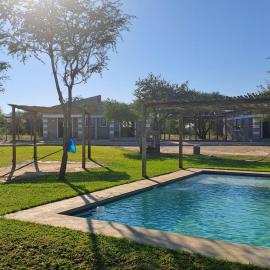 Ghanzi Travel and Accommodation, hotel en Ghanzi