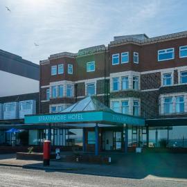 The Strathmore Hotel, hotel sa Morecambe