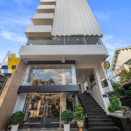 Viesnīca Vina Spa Hotel pilsētā Hue