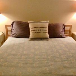 Comfy and Quiet Beachy Bungalow、リンコンのホテル