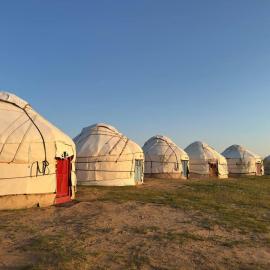 Khansar Family Yurt Camp, hotel Elʼtay városában