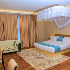 Hotel Next, hotel em Masaka