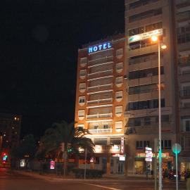 Hotel Marina Victoria, hotel em Algeciras
