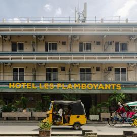 Hôtel les Flamboyants: Toamasina şehrinde bir otel