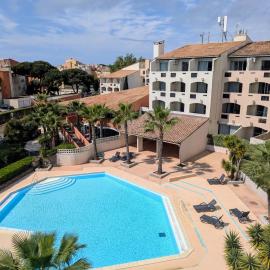 Résidence Agathéa - Centre Port - Cap d'Agde, hotel in Cap d'Agde