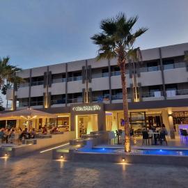Cosmopolitan Hotel