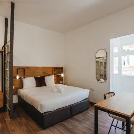 People & Places, hotel en Sliema