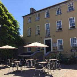 Baileys Hotel Cashel, ξενοδοχείο σε Cashel