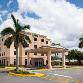 Holiday Inn Express & Suites Boynton Beach by IHG, hotel Boynton Beachben