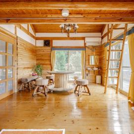 forest sun ワンちゃんと泊まれる山小屋民泊, hotel en Itoshima