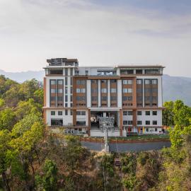 ila Resort Maulakali