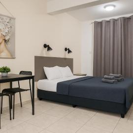 Summer's Hotel Apartments, готель в Айя-Напі