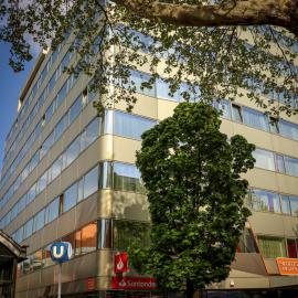 Simm's Hotel - cityhotel next to Metro U3, hotell i Wien