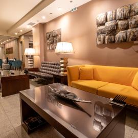 Flisvos Hotel Nafpaktos, מלון בנפפקטוס
