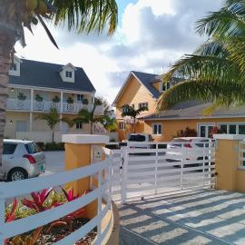 Mcgregor House - Villa by The Bay, hotel em Nassau
