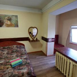 Hotel Desna KUT, hótel í Kænugarði