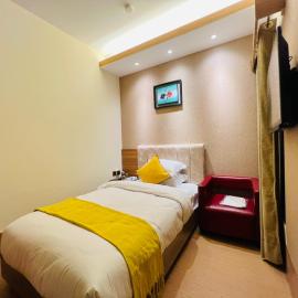 Hotel Taj Metro, hôtel à Maulvi Bāzār