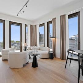 Voya Residence Zenit Royal - Luxury Apart Hotel Rooftop Views & Concierge, hotel no Luxemburgo