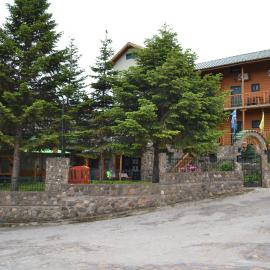 Aisími में, होटल Chalet Safari