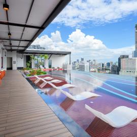 Fifth Avenue Hotel, hotelli kohteessa George Town