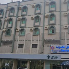 فرع شركه مجموعه العييري التجاريه المحدوده - AlEairy Serviced Apartment Company, hotel en Al Bahah
