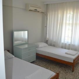 YAZICI MOTEL& APaRT, hotel in Edremit