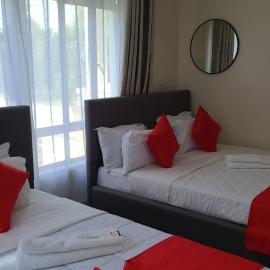 The Loch Hotel Bondo, hotel em Bondo