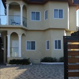 Sorina's Apartments, hotell i Ocho Rios