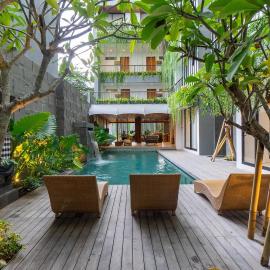 LOI Mansion Managed by ARM One Hundred, Hotel in Seminyak
