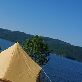 Lakeview Glamping, hotelli kohteessa Staro Myasto