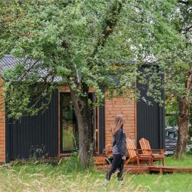 Lisi Grun Tiny House by Tiny Away, khách sạn ở Sattledt