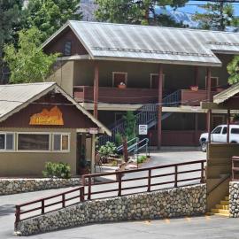 Mammoth Lakes में, होटल Holiday Haus