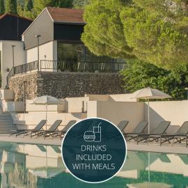 Holiday Resort Ad Turres, hotelli kohteessa Crikvenica