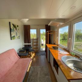 Anniksson Nature Private Tiny Home, khách sạn ở Virtsu