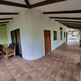 Termales El Paraíso, hotel in Turín