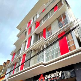Hotel Avanty，伊皮亞萊斯的飯店