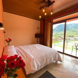 Cabañas Armonía y Jardín de Orquídeas, khách sạn ở Mindo