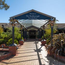 Riverside Hotel Marlborough, מלון בבלנהיים