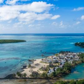 Preskil Island Resort, hotel a Blue Bay