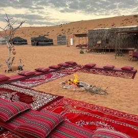 Authentic Desert Camp - Al Wasil, hotel em Al Wāşil