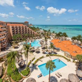 Playa Linda Beach Resort، فندق في شاطئ بالم إيغل