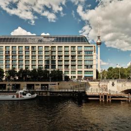 Viesnīca Radisson Collection Hotel, Berlin Berlīnē