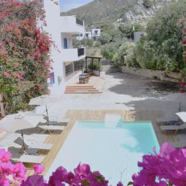 Boutique Hotel Tilos Mare, hotel in Livadia