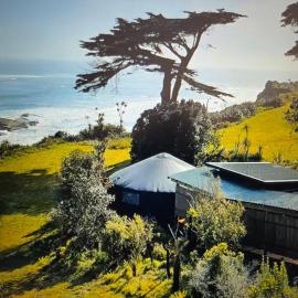 Cape Foulwind में, होटल the hole in the rock yurt