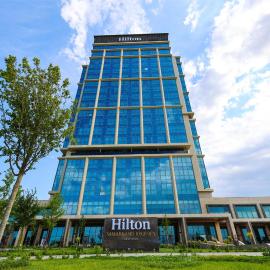 Hilton Samarkand Regency: Semerkant şehrinde bir otel