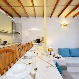 Liri - Family paradise, hotel en Ialisos