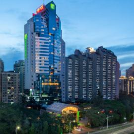 Holiday Inn Shenzhen Donghua by IHG, отель в Шэньчжэне